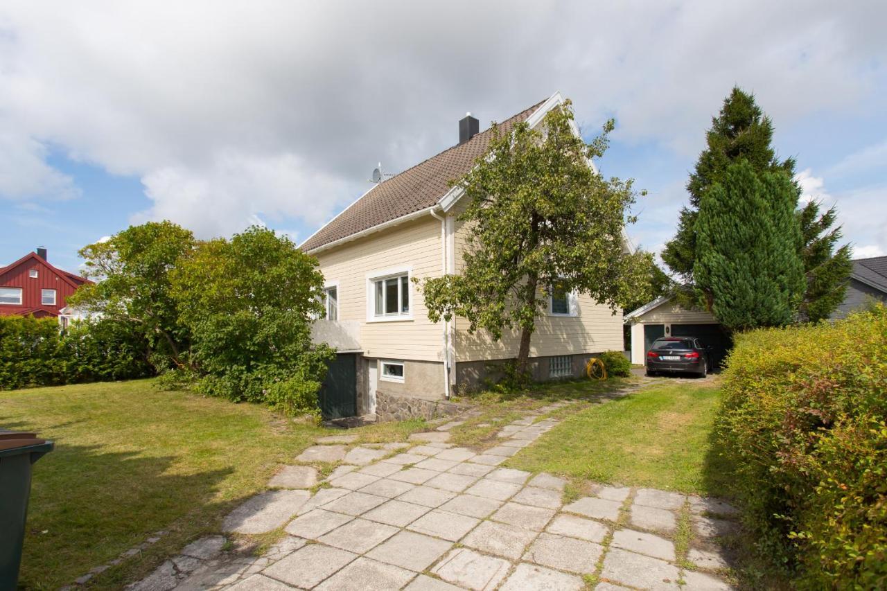 Mandal Apartment Mit Moeglichkeit Ein Boot Zu Benutzen Und Angeln Εξωτερικό φωτογραφία